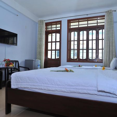 Ngan Pho Hotel Nha Trang Exterior foto