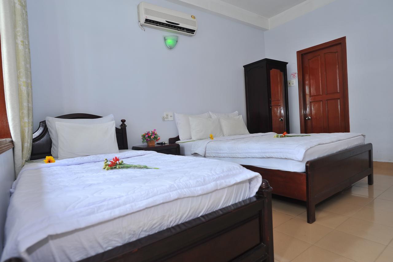Ngan Pho Hotel Nha Trang Exterior foto